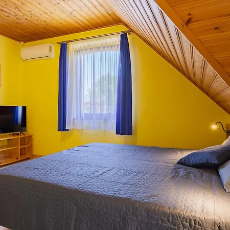 Appartement Jokai By Interhome Balatonszarszo