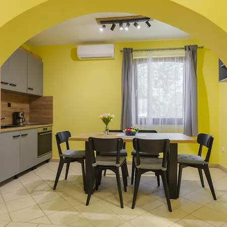 Appartement Jokai By Interhome Balatonszarszo